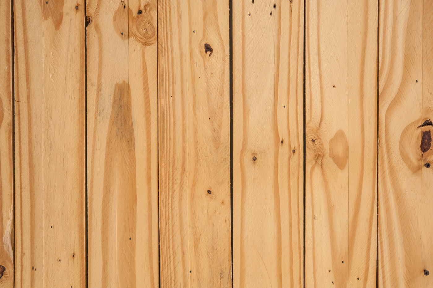 Pine Wood - Hardwood Vs Softwood Fencing Which Is Better To Use?